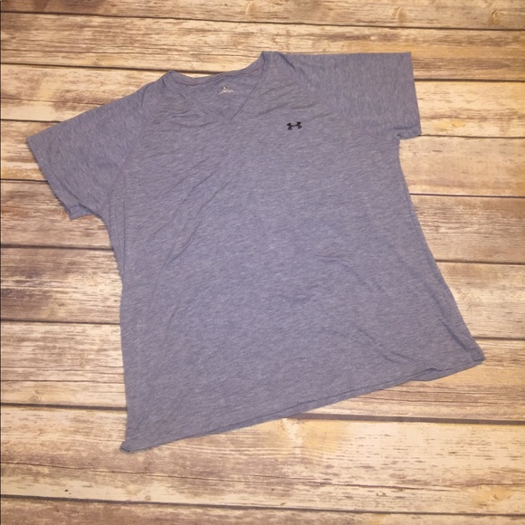 Under Armour Tops - UNDER ARMOUR size XL gray work out shirt